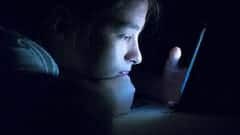 Διαδικτυακές Εξαρτήσεις και Παραβατικές Συμπεριφορές Εφήβων: Από την Πρόληψη στη Θεραπεία